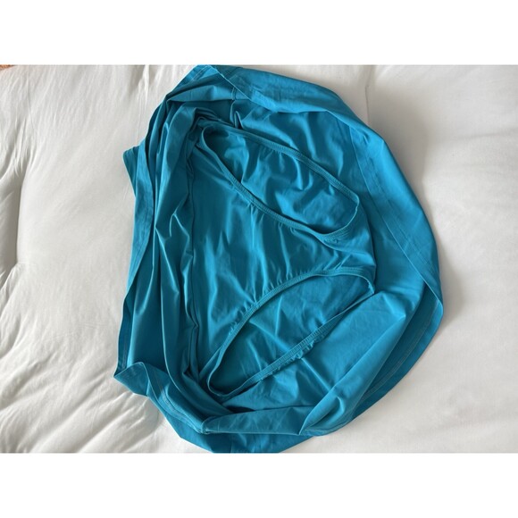 L.L.Bean Women's Blue Athletic Skort Stretch Short S Regular - Picture 3 of 4